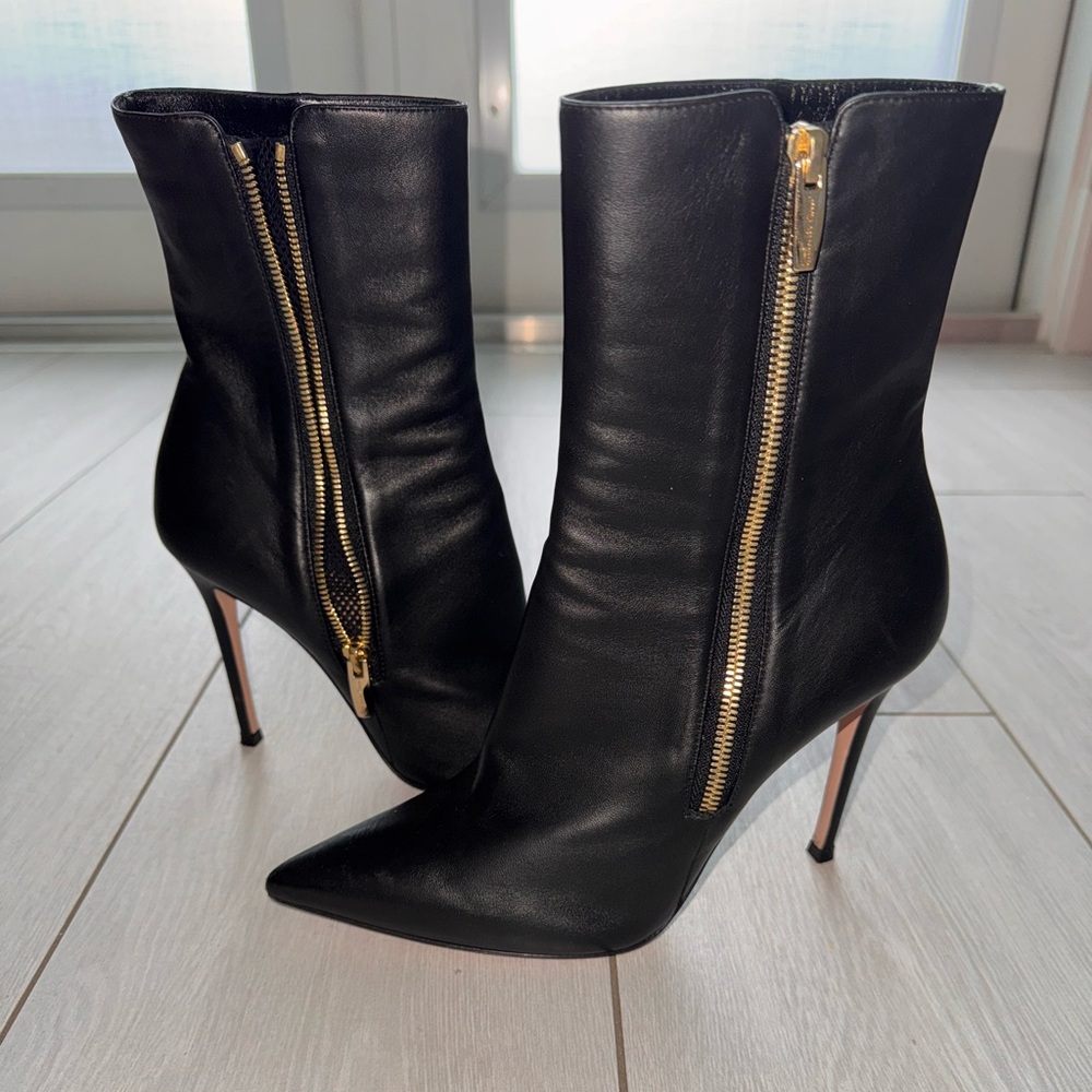 Gianvito Rossi leather boot Napa Glove Black  39